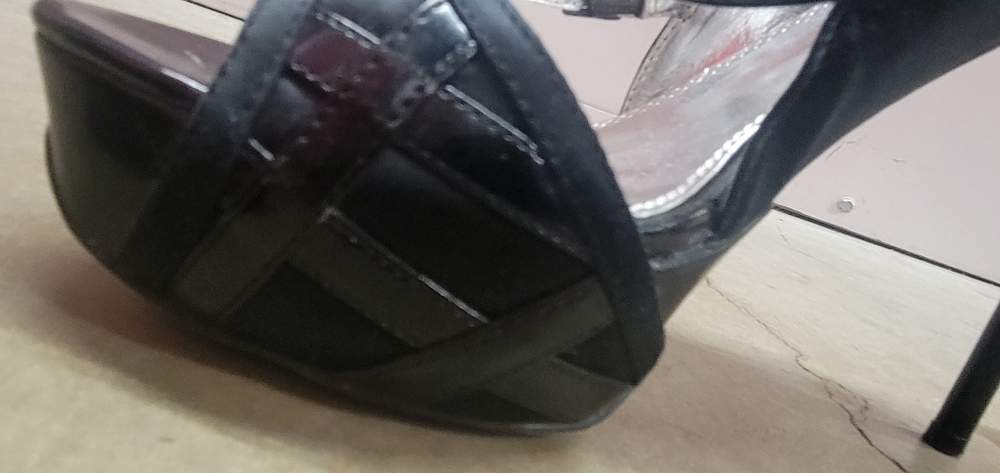 Sky High Platforms!  Super Sexy. 8.5
